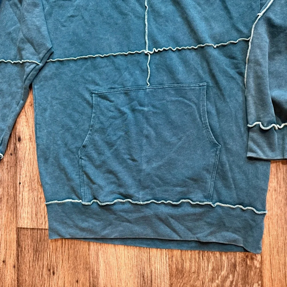 Wild‎ Fable Women’s Oversized Hoodie Green Exposed Seam Raw Edge Pullover NEW - Picture 3 of 8
